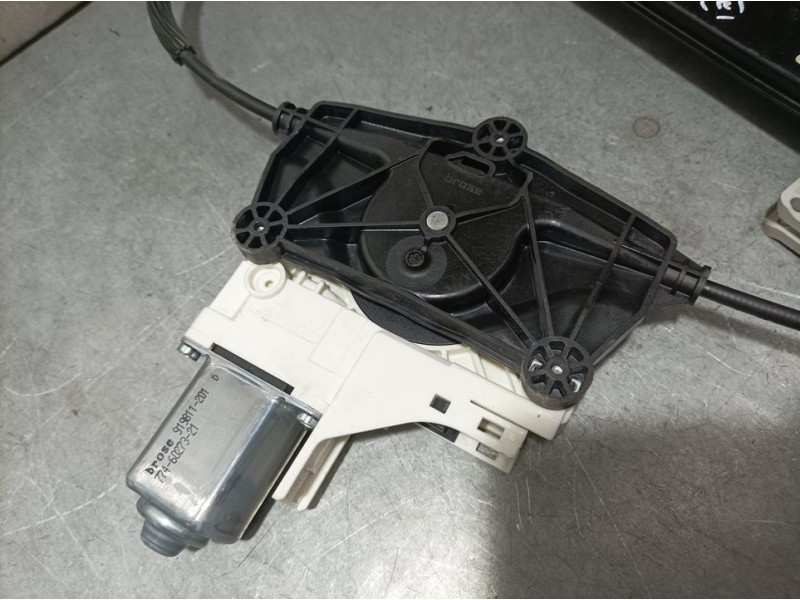 Recambio de elevalunas trasero derecho para audi a4 ber. (b8) e referencia OEM IAM 8K0839462A 1021923065100 ELECTRICO BROSE