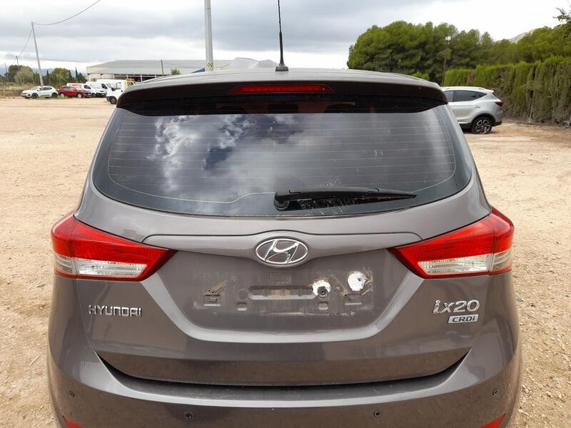 Recambio de porton trasero para hyundai ix20 (jc) 1.4 crdi referencia OEM IAM 737001K000  