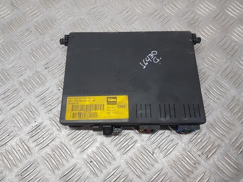 Recambio de caja reles / fusibles para citroën xsara break sx referencia OEM IAM 9646022780  