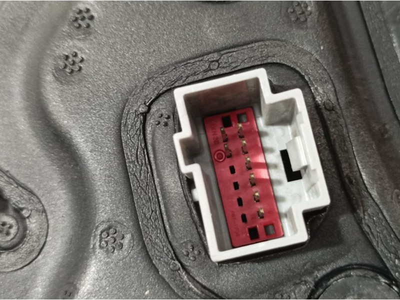 Recambio de retrovisor derecho para ford focus st-line referencia OEM IAM   ELECTRICO 8 PINS