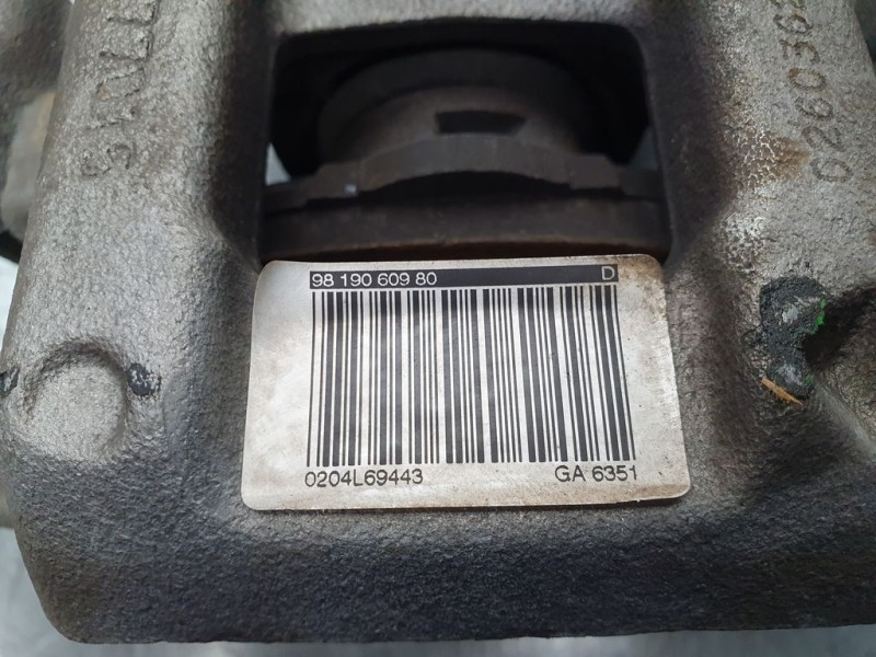 Recambio de pinza freno trasera derecha para peugeot 3008 allure referencia OEM IAM 9819060980  ELECTRICA