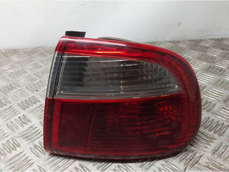 Recambio de piloto trasero derecho para seat toledo (1m2) select referencia OEM IAM 1M5945112  EXTERIOR