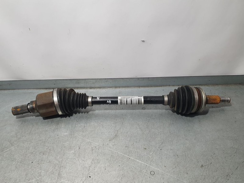 Recambio de transmision delantera izquierda para peugeot 3008 allure referencia OEM IAM 9811934080  