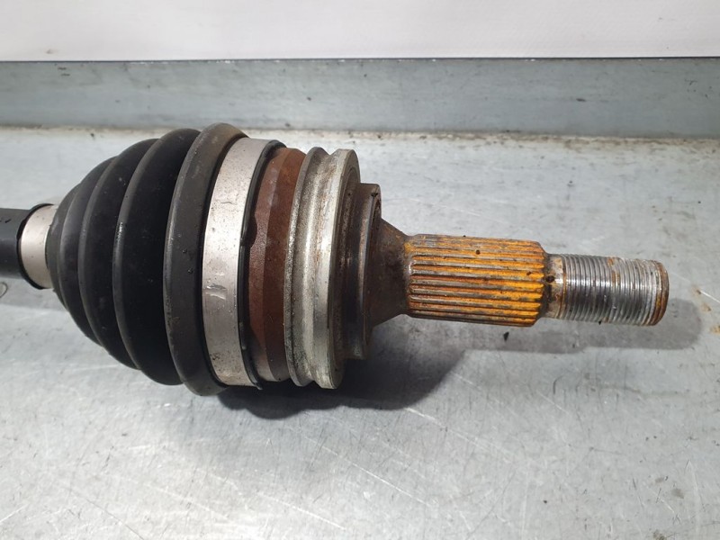 Recambio de transmision delantera izquierda para peugeot 3008 allure referencia OEM IAM 9811934080  