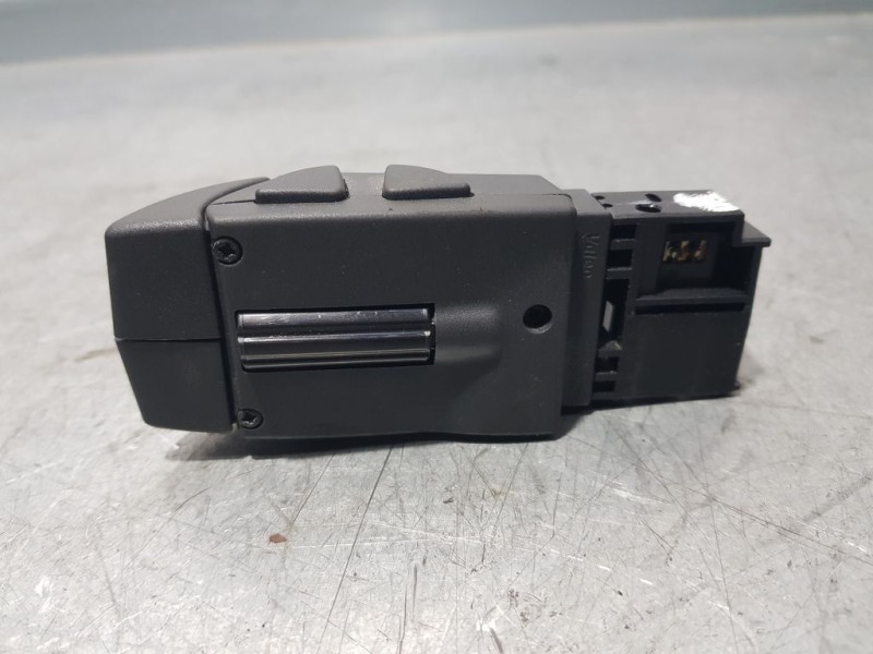Recambio de mando radio para renault clio iv expression referencia OEM IAM 255522448R  