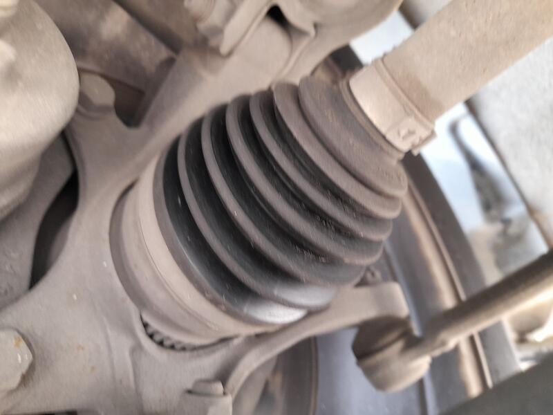 Recambio de transmision delantera derecha para hyundai ix20 (jc) 1.4 crdi referencia OEM IAM 495011P200  