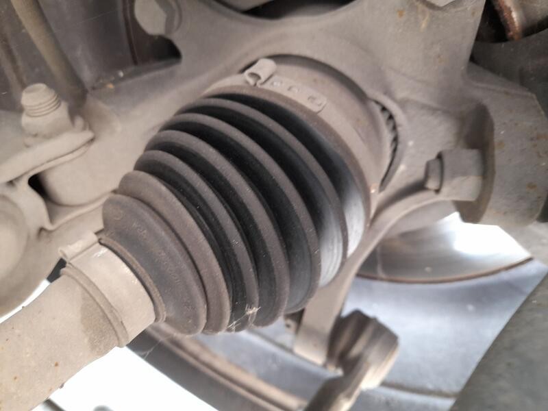 Recambio de transmision delantera izquierda para hyundai ix20 (jc) 1.4 crdi referencia OEM IAM 495001P200  