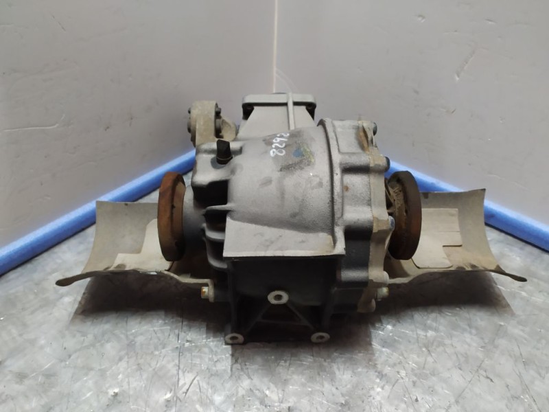 Recambio de diferencial trasero para volkswagen passat berlina (3b3) v6 executive 4motion referencia OEM IAM 01R500043F  