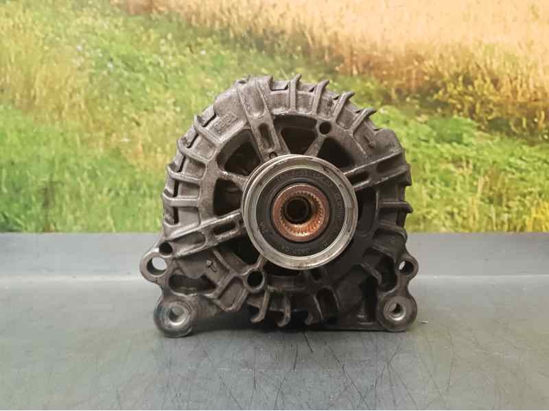 Recambio de alternador para volkswagen crafter caja cerrada caja cerrada 35, batalla mediana referencia OEM IAM 03L9033024D TG14