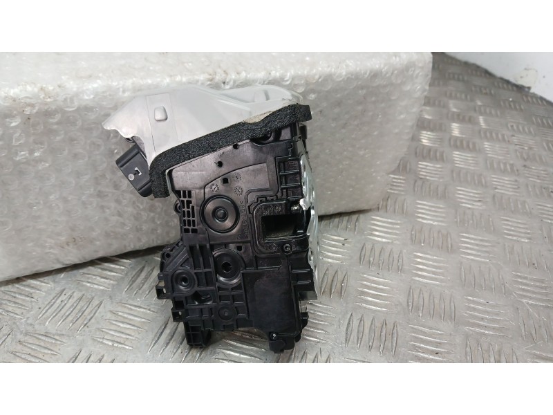 Recambio de cerradura puerta delantera derecha para hyundai kona (os, ose, osi) ev referencia OEM IAM 81320J9010  