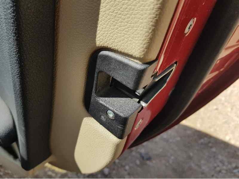 Recambio de cerradura puerta delantera derecha para mercedes-benz clase slk (w171) roadster slk 200 kompresor referencia OEM IAM