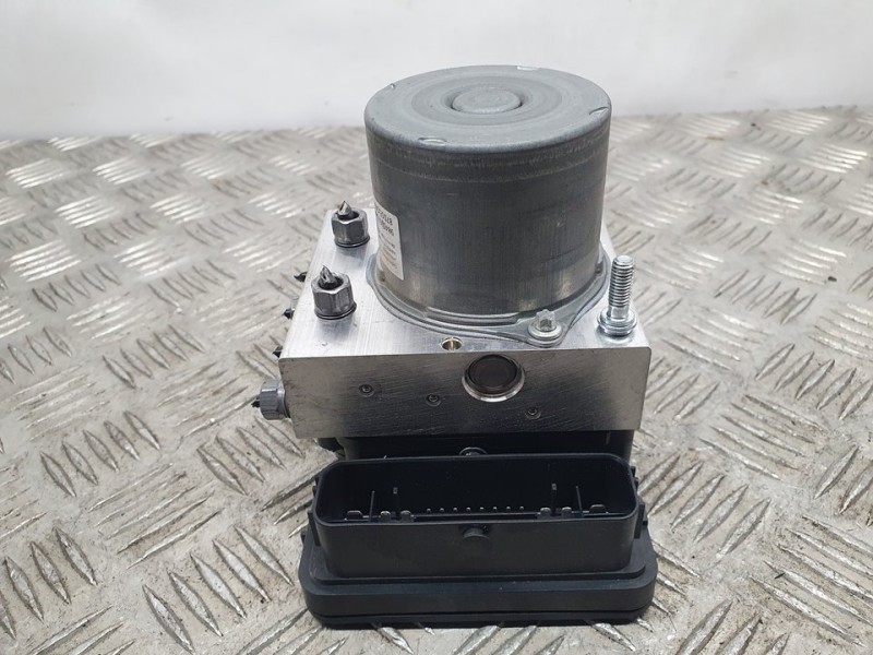 Recambio de abs para peugeot 5008 1.5 blue-hdi fap referencia OEM IAM 9827551180 970261 