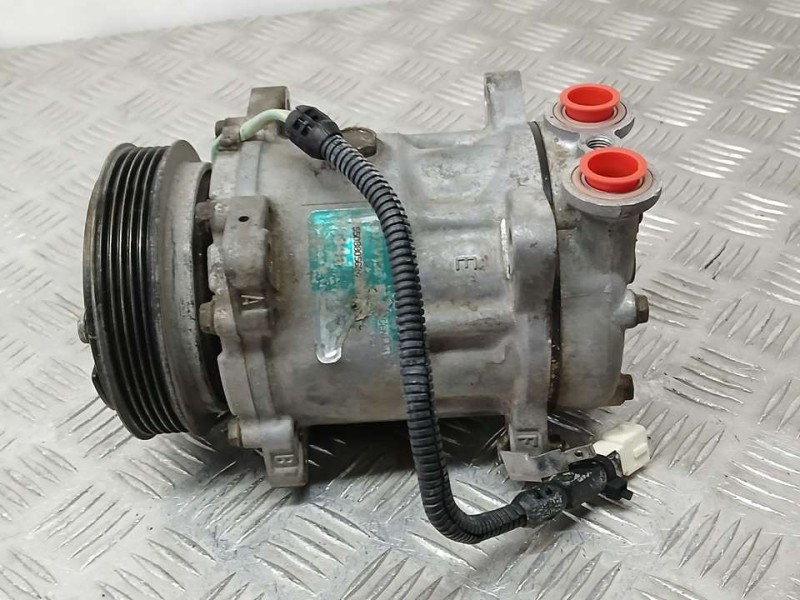 Recambio de compresor aire acondicionado para citroën saxo 1.1 sensation referencia OEM IAM 6453N1 SD7V12 SANDEN