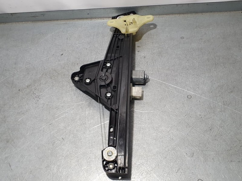 Recambio de elevalunas delantero izquierdo para renault clio v zen referencia OEM IAM 807216723R  ELECTRICO 6 PINS