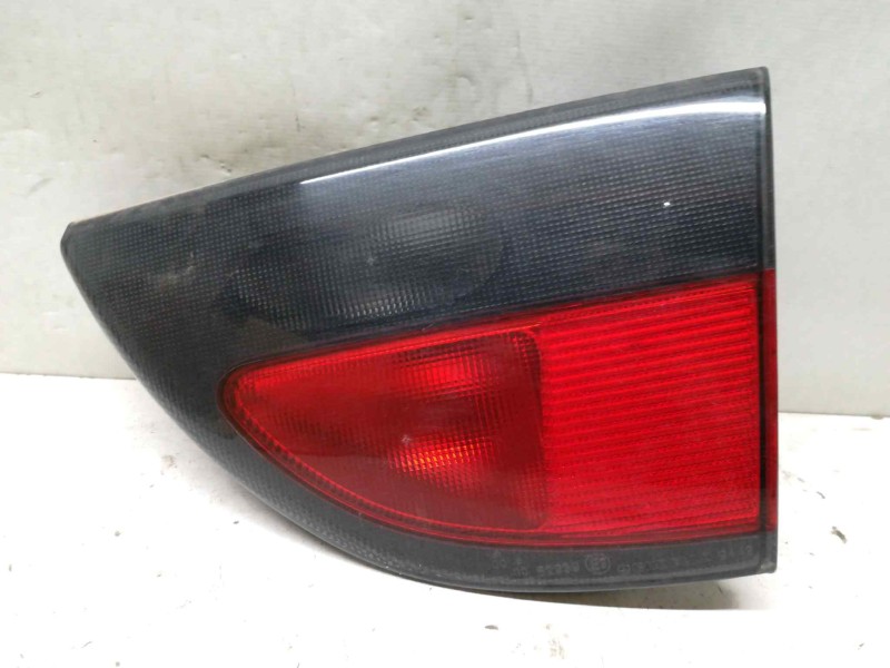 Recambio de piloto trasero derecho para renault megane i classic (la0) 2.0 alize referencia OEM IAM   INTERIOR