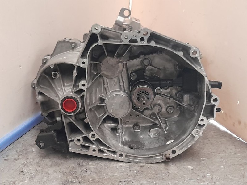 Recambio de caja cambios para peugeot 2008 (--.2013) allure referencia OEM IAM 20EA59 2967780 6VELOCIDADES