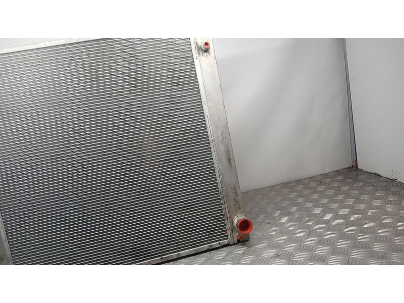 Recambio de radiador agua para land rover range rover (lm) vogue referencia OEM IAM PCC000850 NISSENS 648228