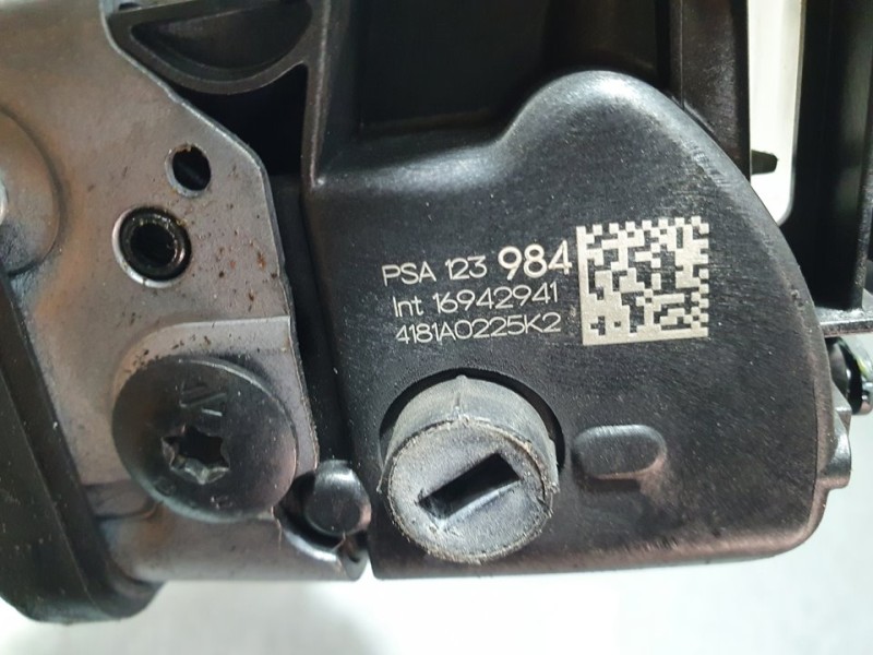 Recambio de cerradura puerta trasera derecha para citroën c3 feel referencia OEM IAM 16942941 123984 6 PINES
