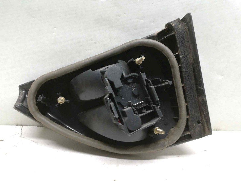 Recambio de piloto trasero izquierdo para renault megane i classic (la0) 2.0 alize referencia OEM IAM   INTERIOR