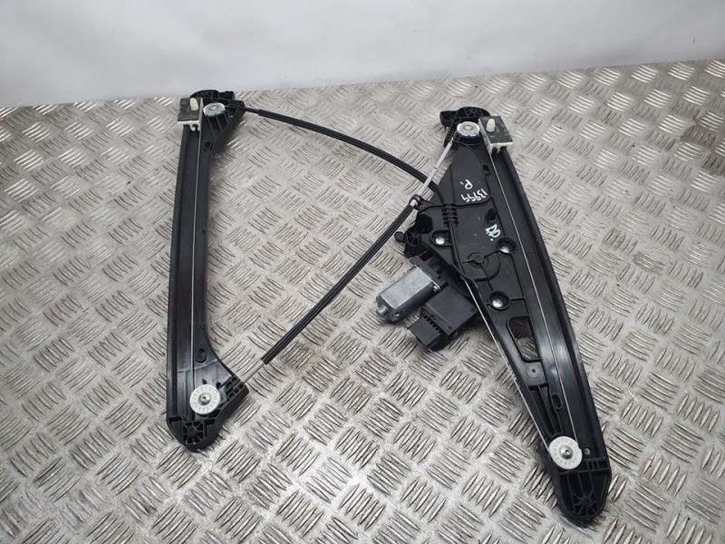 Recambio de elevalunas delantero derecho para peugeot 5008 1.5 blue-hdi fap referencia OEM IAM 9830389260  ELECTRICO