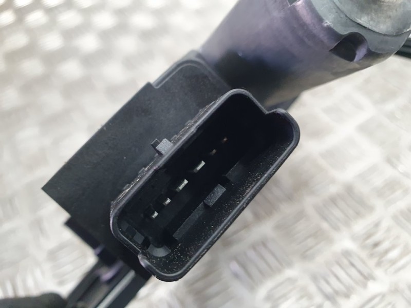 Recambio de elevalunas delantero derecho para peugeot 5008 1.5 blue-hdi fap referencia OEM IAM 9830389260  ELECTRICO