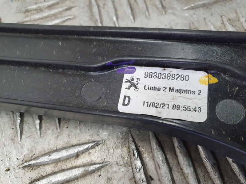 Recambio de elevalunas delantero derecho para peugeot 5008 1.5 blue-hdi fap referencia OEM IAM 9830389260  ELECTRICO