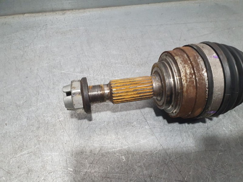 Recambio de transmision delantera izquierda para renault clio v zen referencia OEM IAM 391014807R  