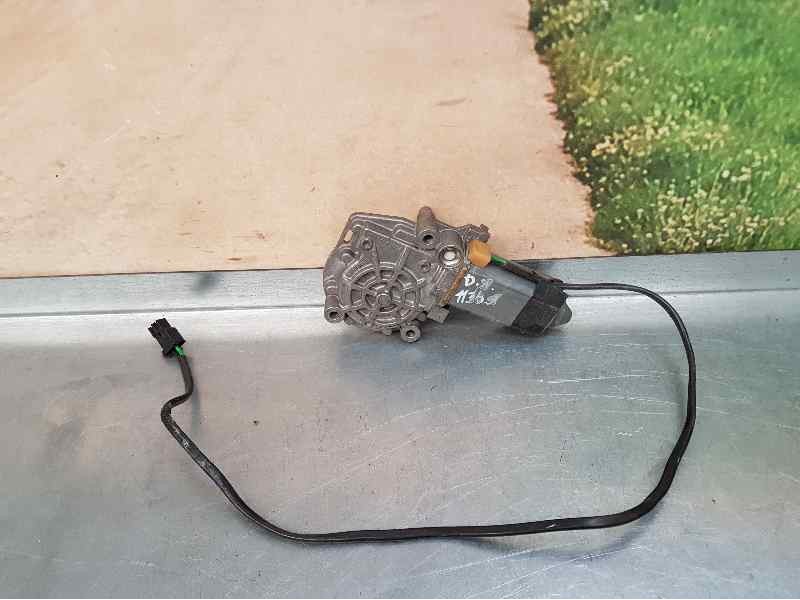 Recambio de motor elevalunas delantero izquierdo para audi 100 berlina (c4) básico referencia OEM IAM   2 PINS