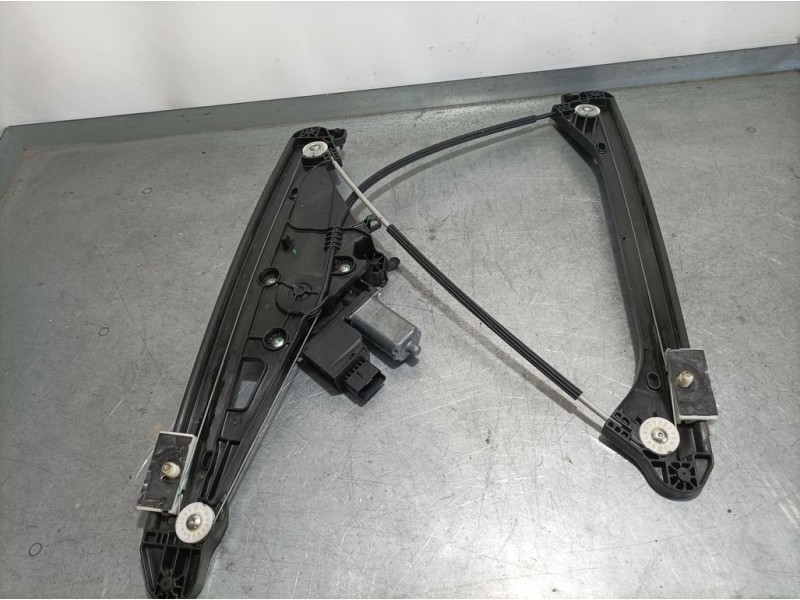 Recambio de elevalunas delantero izquierdo para peugeot 5008 1.5 blue-hdi fap referencia OEM IAM 9830389380  ELECTRICO 6 PINS