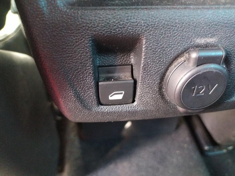 Recambio de mando elevalunas trasero izquierdo para citroën ds5 2.0 bluehdi 150 referencia OEM IAM 96664318ZD  