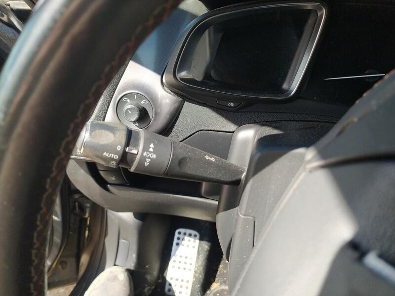 Recambio de mando luces y limpia para citroën ds5 2.0 bluehdi 150 referencia OEM IAM 98199448ZD  