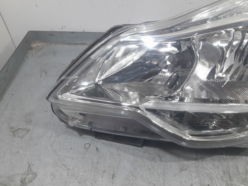 Recambio de faro izquierdo para opel corsa d (s07) 1.2 (l08, l68) referencia OEM IAM 13392705 VALEO 90020215