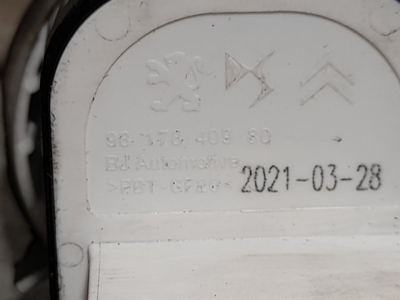 Recambio de mando retrovisor para citroën c3 feel referencia OEM IAM 9817840980  