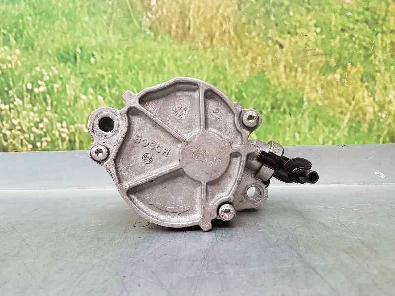 Recambio de depresor freno / bomba vacio para peugeot 307 berlina (s2) xt referencia OEM IAM D1562A 29100 BOSCH