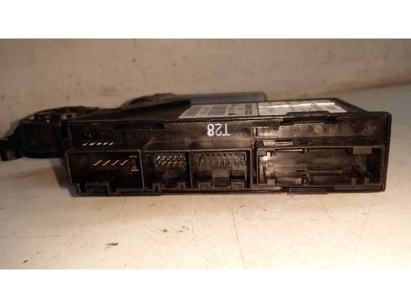 Recambio de motor elevalunas trasero derecho para audi a4 berlina (8e) 2.0 referencia OEM IAM 105849107 8E0959802A SIEMENS VDO