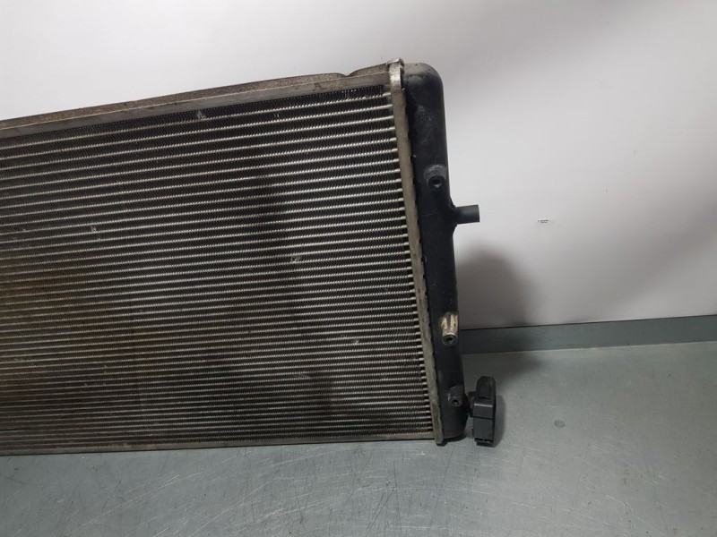 Recambio de radiador agua para skoda fabia familiar (6y5) comfort referencia OEM IAM 6Q0121253S  