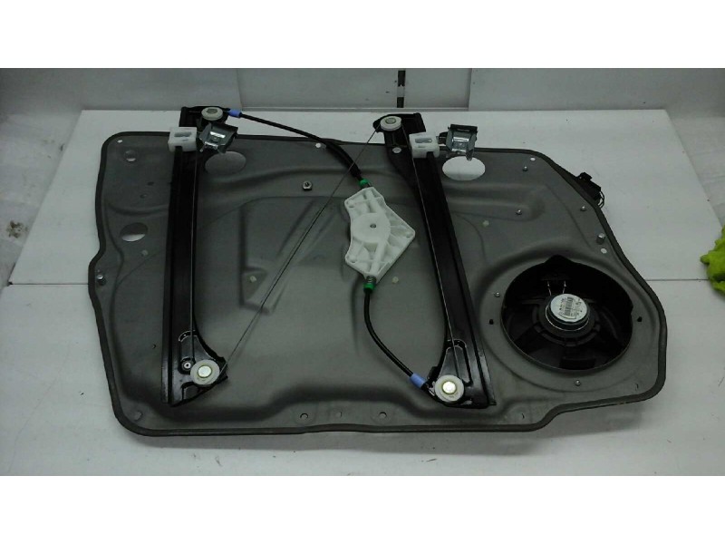 Recambio de elevalunas delantero derecho para mercedes-benz clase a (w169) a 150 (169.031) referencia OEM IAM A1697203079 6 PINS