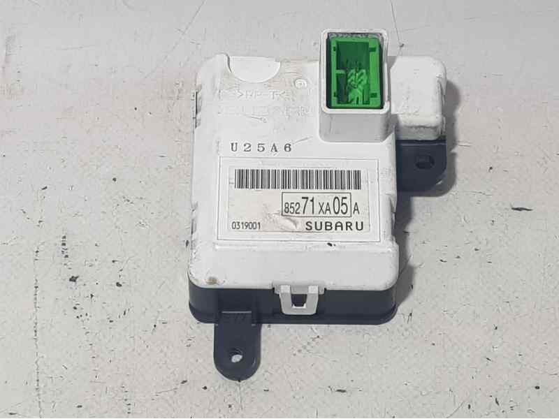 Recambio de pantalla multifuncion para subaru tribeca b9 classic referencia OEM IAM 85271XA05A  