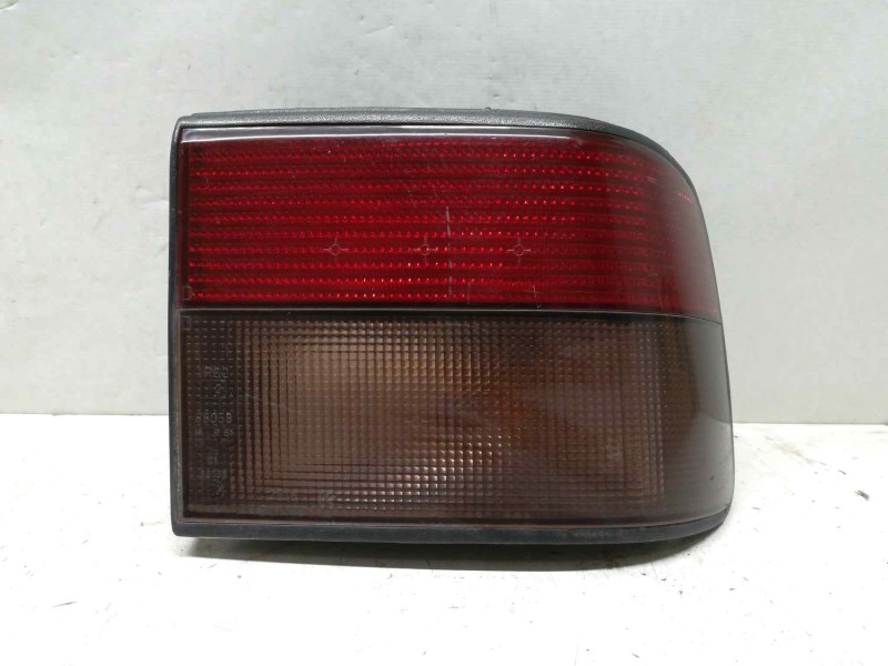 Recambio de piloto trasero derecho para renault 21 berlina (b/l48) tl referencia OEM IAM   