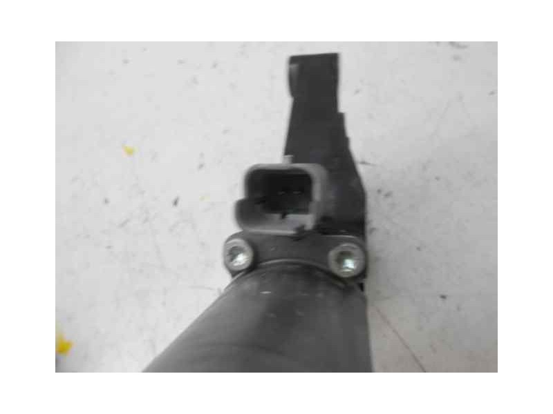 Recambio de motor elevalunas delantero izquierdo para hyundai i30 classic referencia OEM IAM 824502R000FD 0130822542 BOSCH
