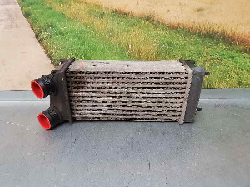 Recambio de intercooler para peugeot 307 berlina (s2) xt referencia OEM IAM 9648551880 876923JE VALEO