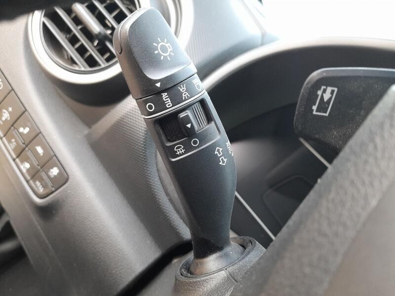 Recambio de mando luces y limpia para hyundai kona (os, ose, osi) ev referencia OEM IAM 93403J9950  