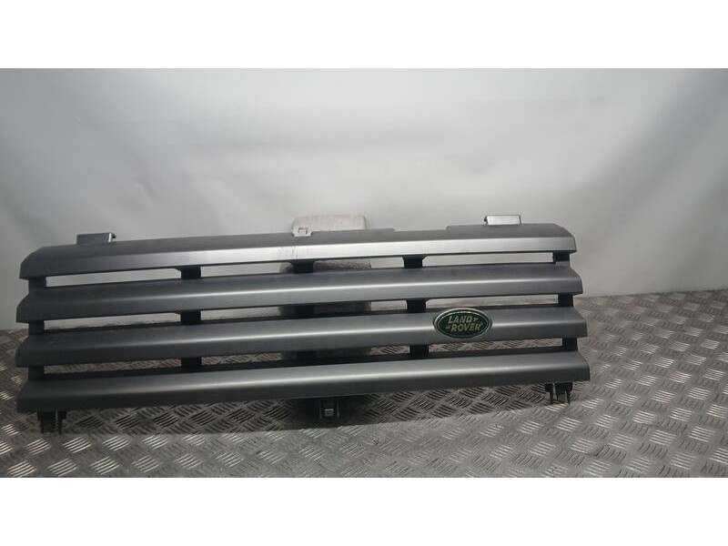 Recambio de rejilla delantera para land rover range rover (lm) vogue referencia OEM IAM 51137009910  