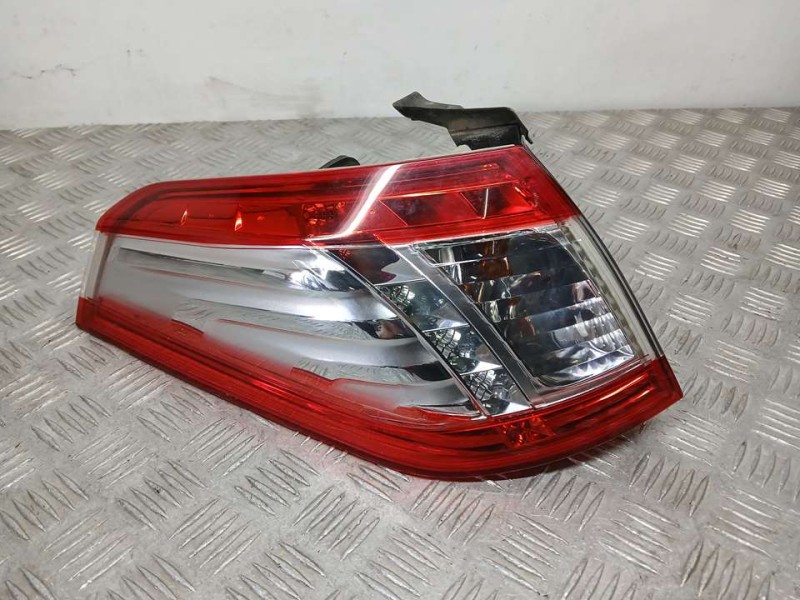 Recambio de piloto trasero izquierdo para peugeot 508 sw active referencia OEM IAM 9686779580  EXTERIOR LED ROZADO