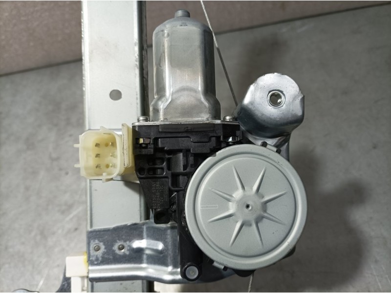 Recambio de elevalunas delantero izquierdo para nissan micra v (k14) acenta referencia OEM IAM 807305FA1A 0620403840 ELECTRICO 6