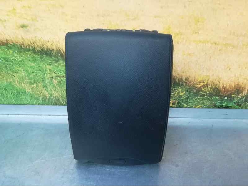 Recambio de apoyabrazos central para bmw x5 (e53) 3.0d referencia OEM IAM   