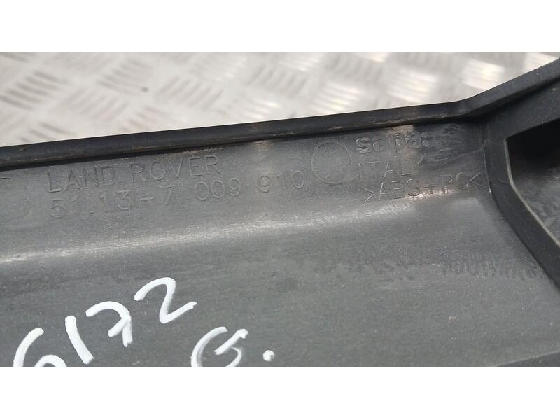 Recambio de rejilla delantera para land rover range rover (lm) vogue referencia OEM IAM 51137009910  