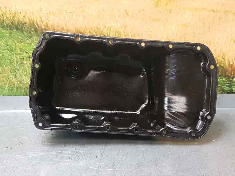 Recambio de carter para peugeot 308 1.6 16v referencia OEM IAM V755048380  