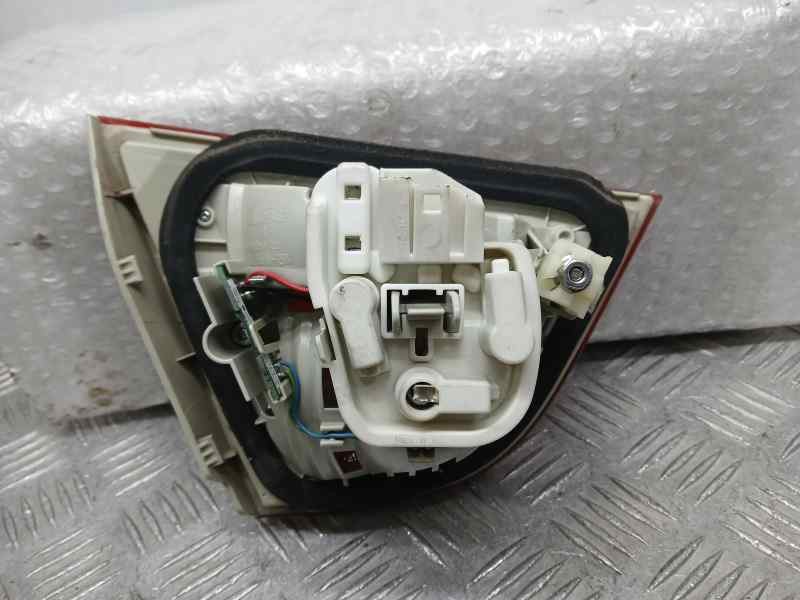 Recambio de piloto trasero derecho para bmw serie 3 berlina (e90) 318d referencia OEM IAM 7154156 INTERIOR INTERIOR