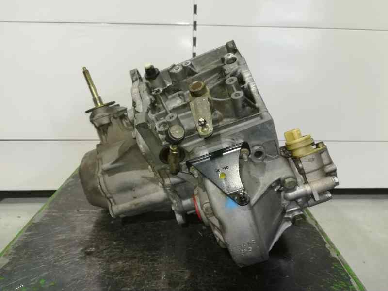 Recambio de caja cambios para peugeot 206 berlina x-line referencia OEM IAM 20DL74 4435374A 5VELOCIDADES